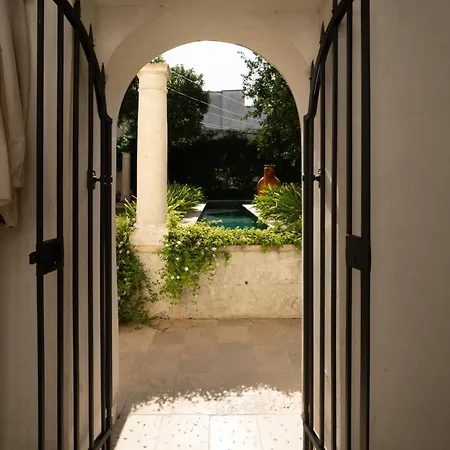 Guest house Palazzo Muci 2*