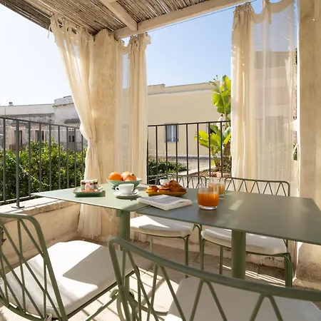 Palazzo Muci 4*
